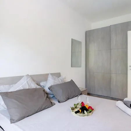 Grecale * ラ・スペツィア